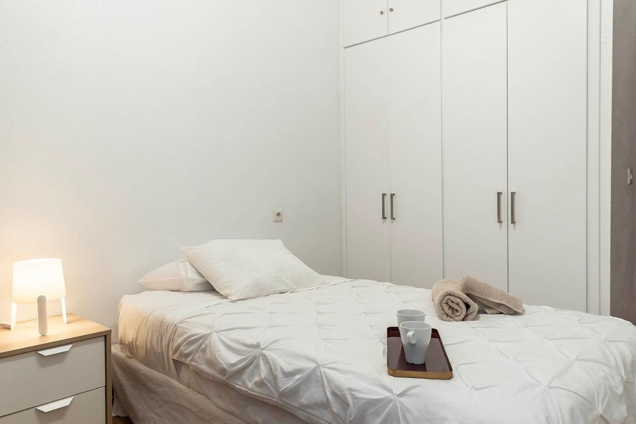 Funcional Y Renovado Apartamento En Iturrama Pamplona Exterior photo